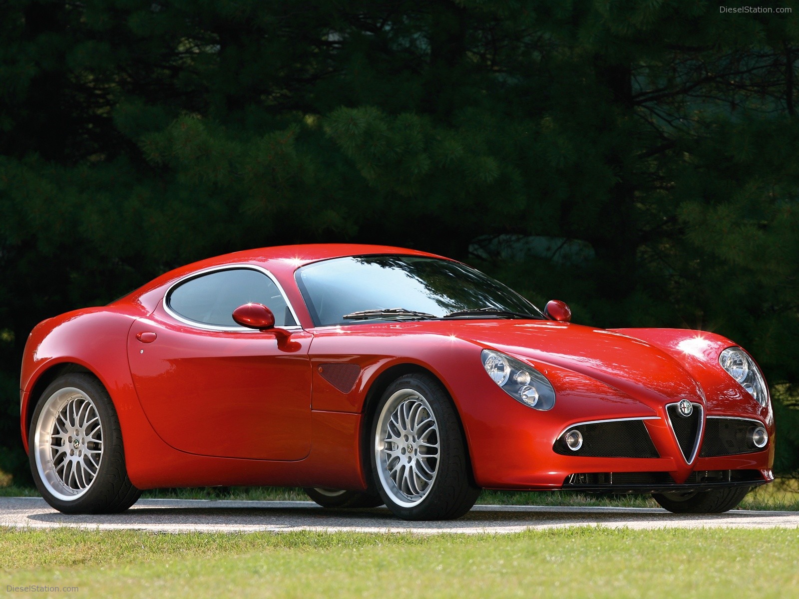Alfa Romeo 8C Competizione